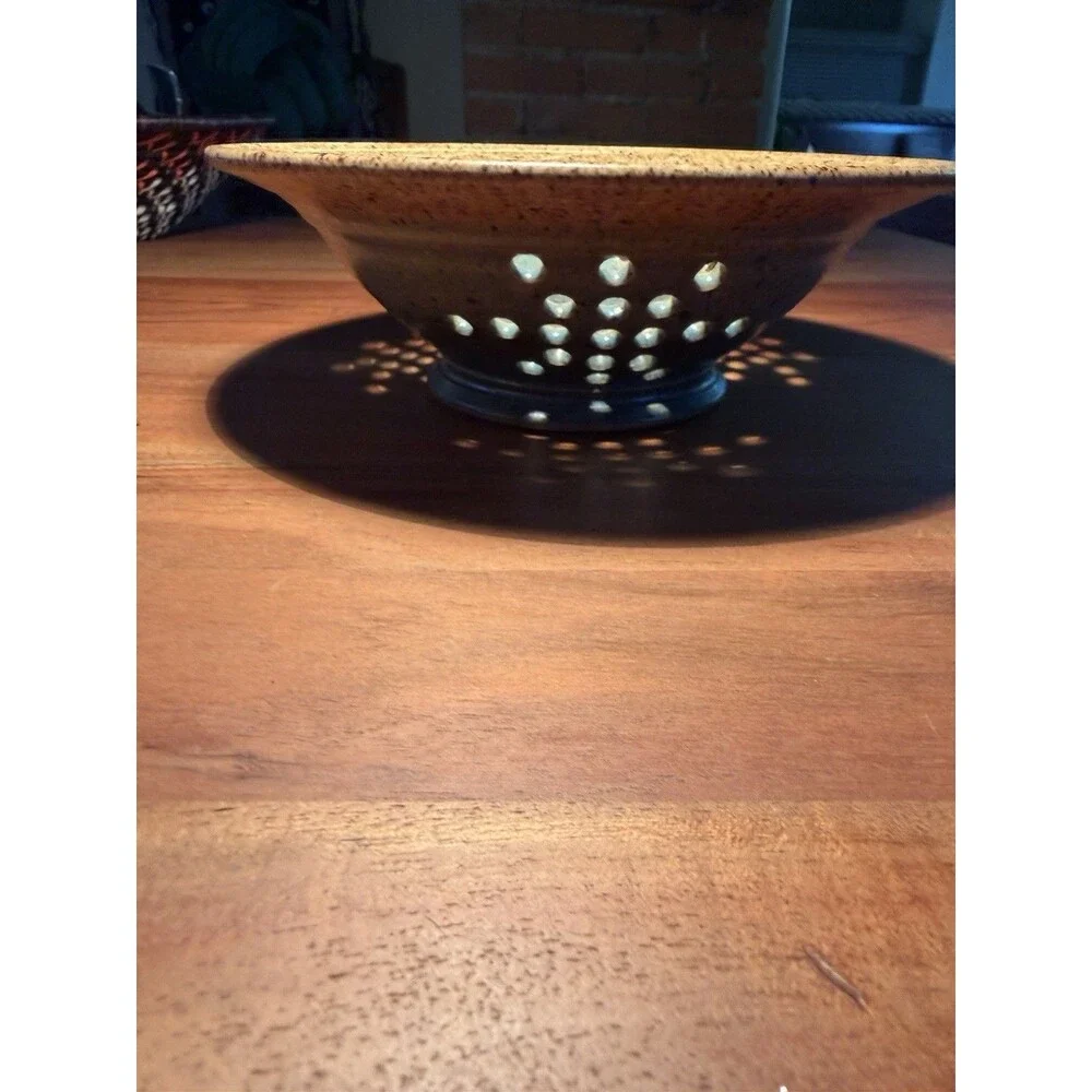 Paul Latos signed Speckled Ceramic Colander Berry Bowl, Tan/Blue, 8 in Diameter